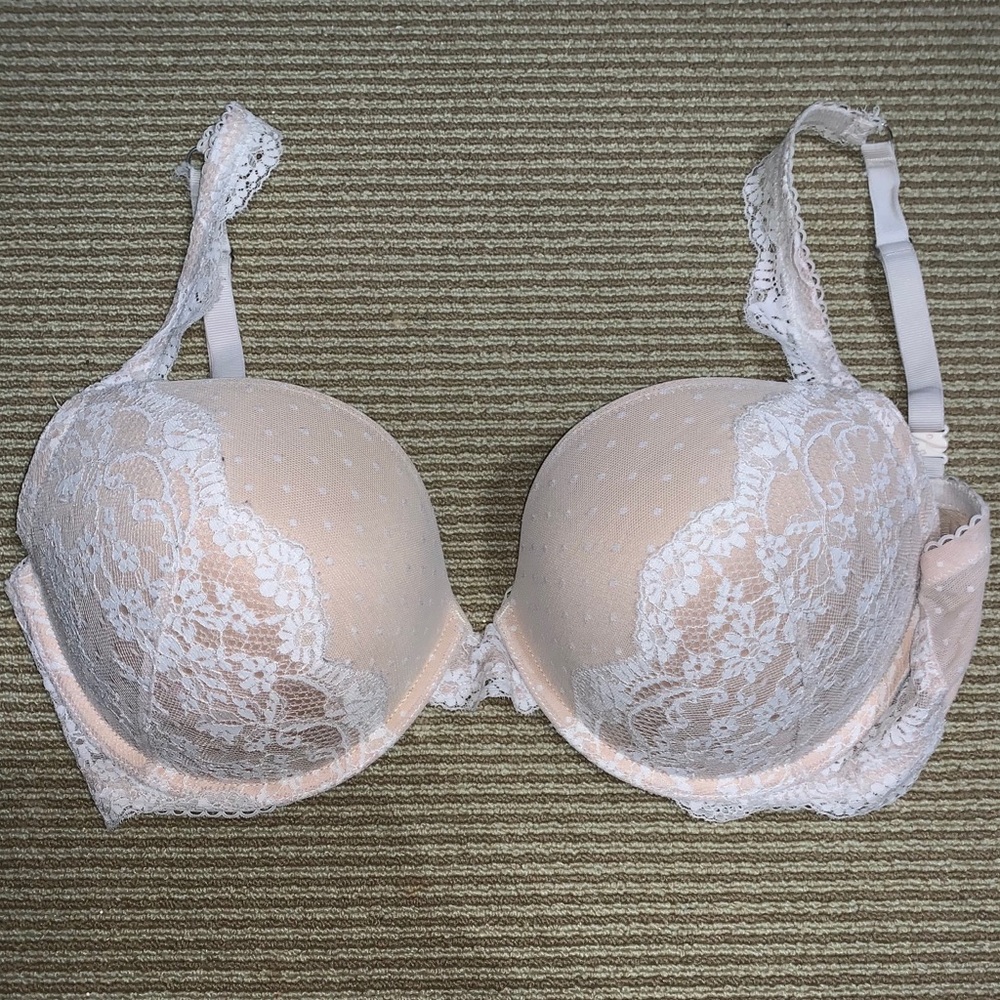 VS lace bra
